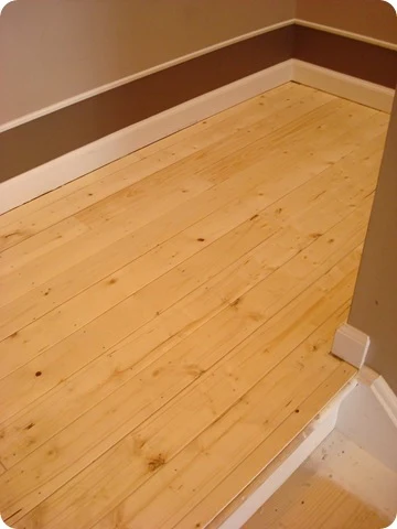 beadboard wood floor